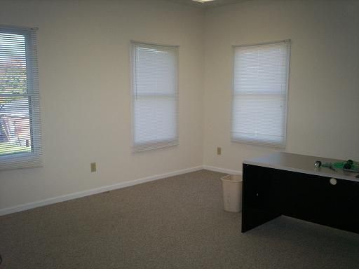 106 St James Ct, Frankfort, KY 40601